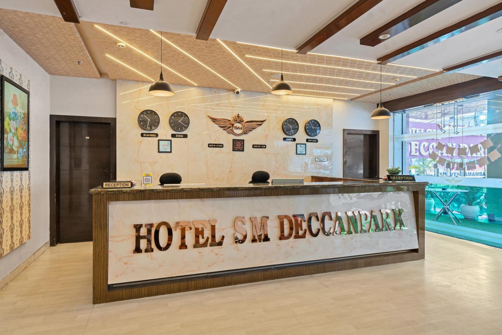 Hotel Sm Deccan Park Shamshabad Exterior foto