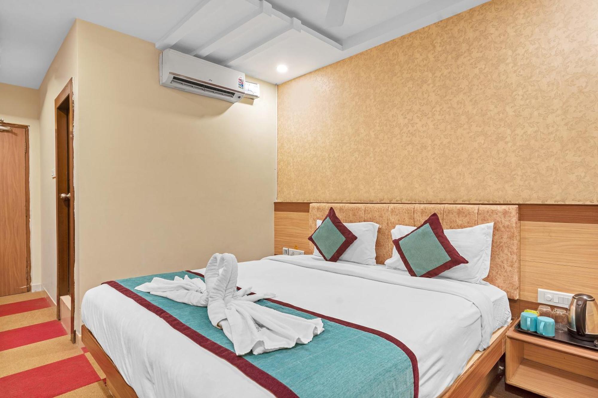Hotel Sm Deccan Park Shamshabad Exterior foto