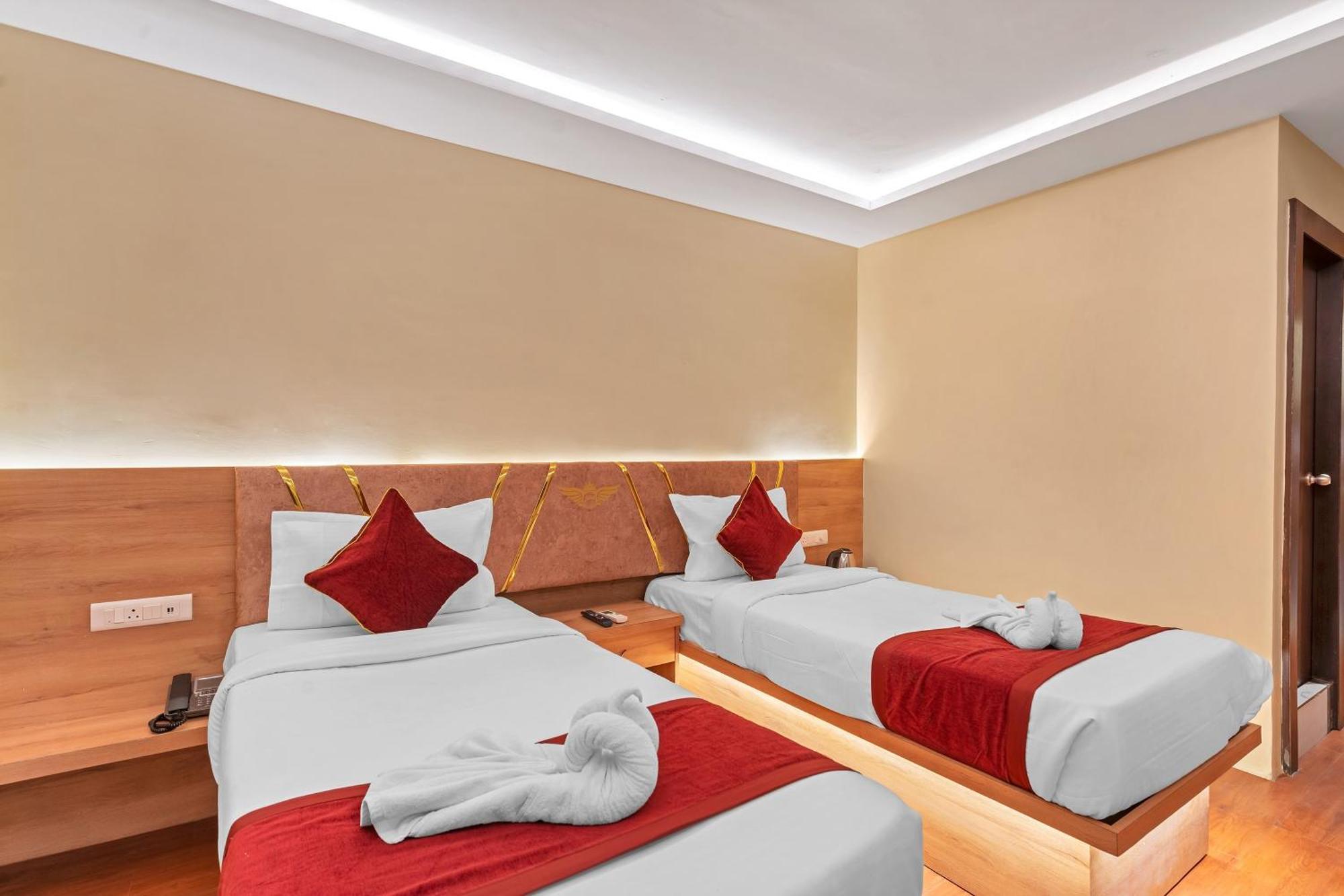 Hotel Sm Deccan Park Shamshabad Exterior foto