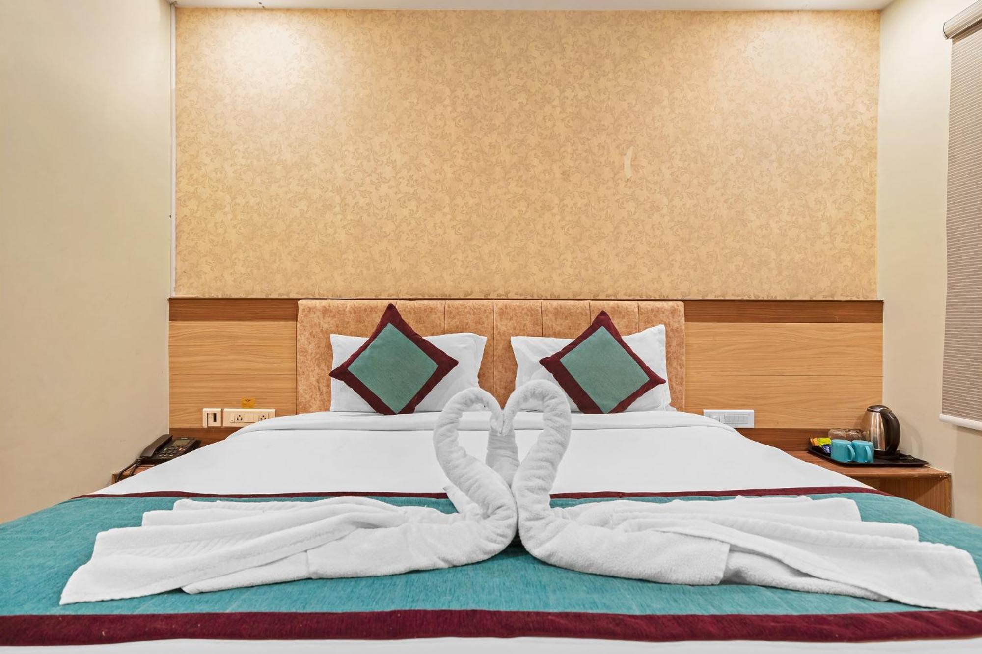 Hotel Sm Deccan Park Shamshabad Exterior foto